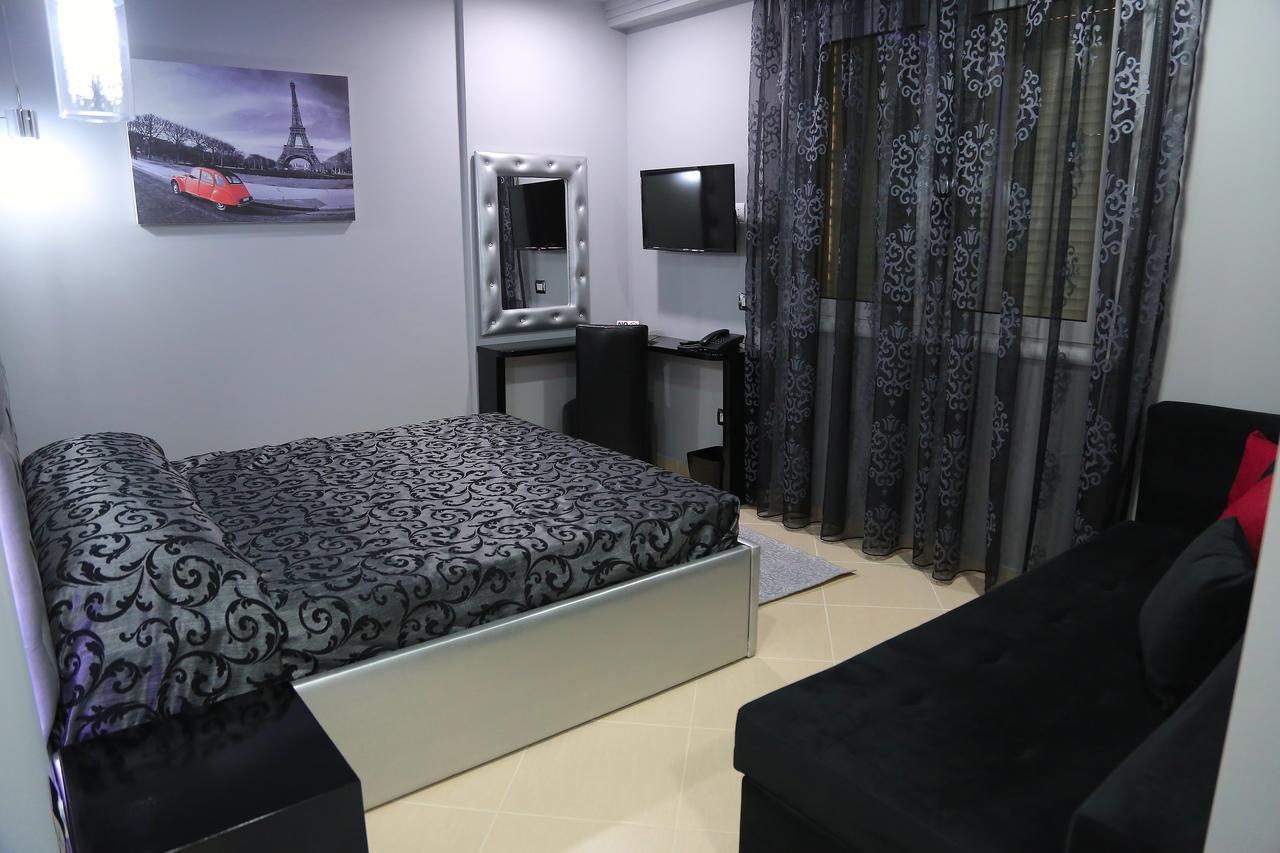 Nomelia Residence B&B Влёра Экстерьер фото