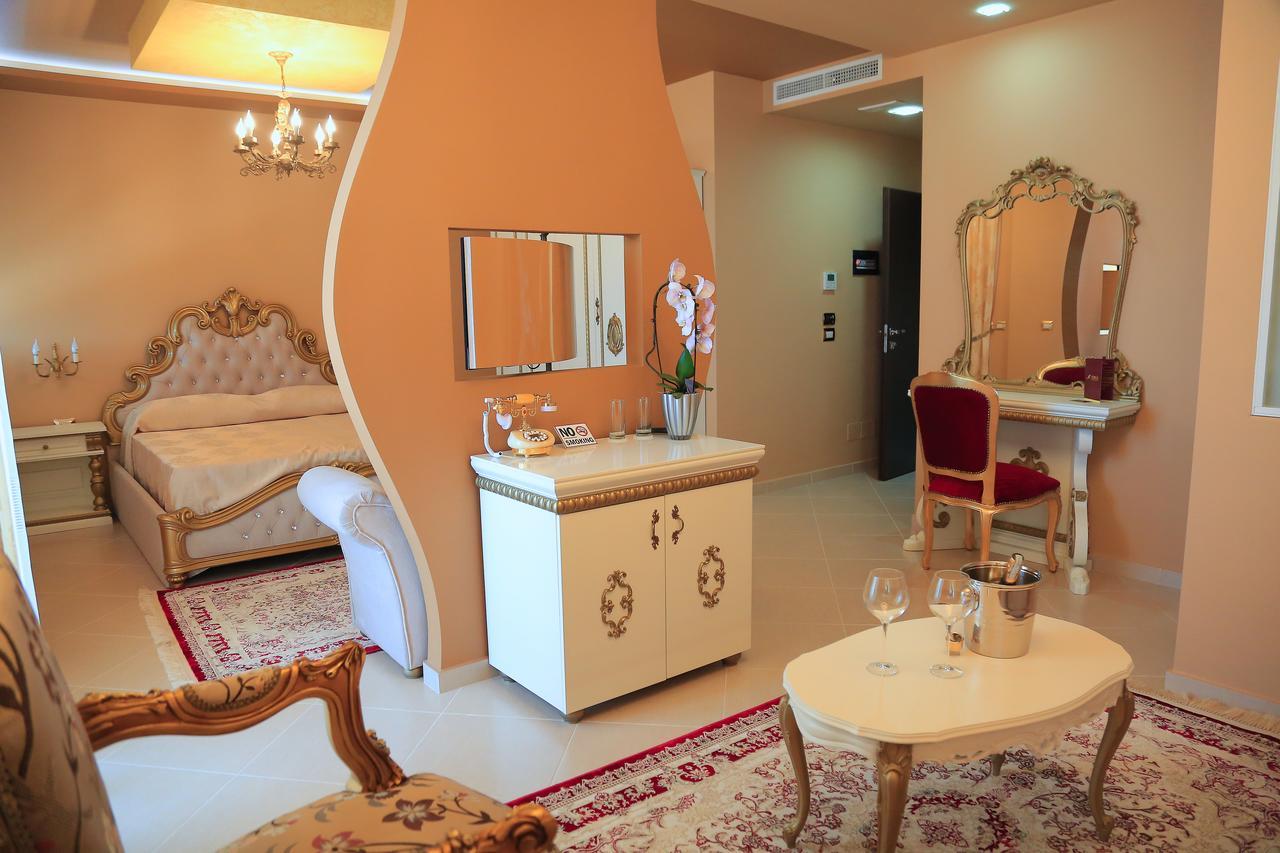 Nomelia Residence B&B Влёра Экстерьер фото
