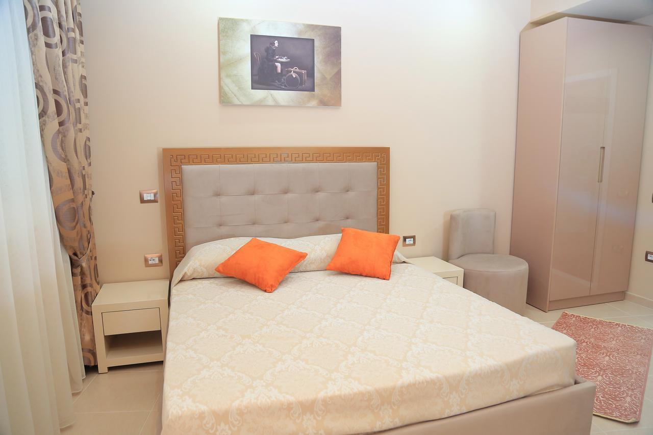 Nomelia Residence B&B Влёра Экстерьер фото