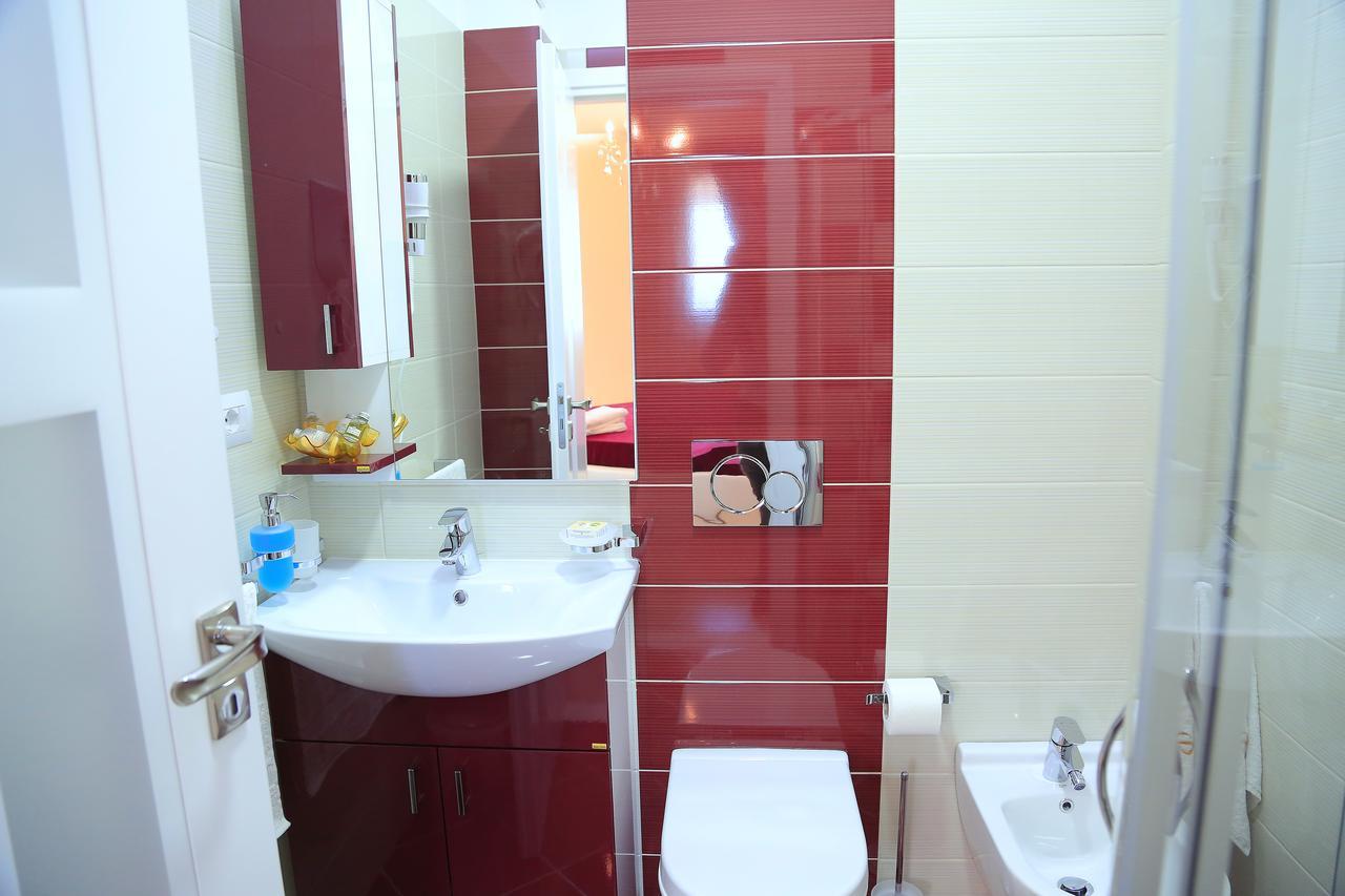 Nomelia Residence B&B Влёра Экстерьер фото