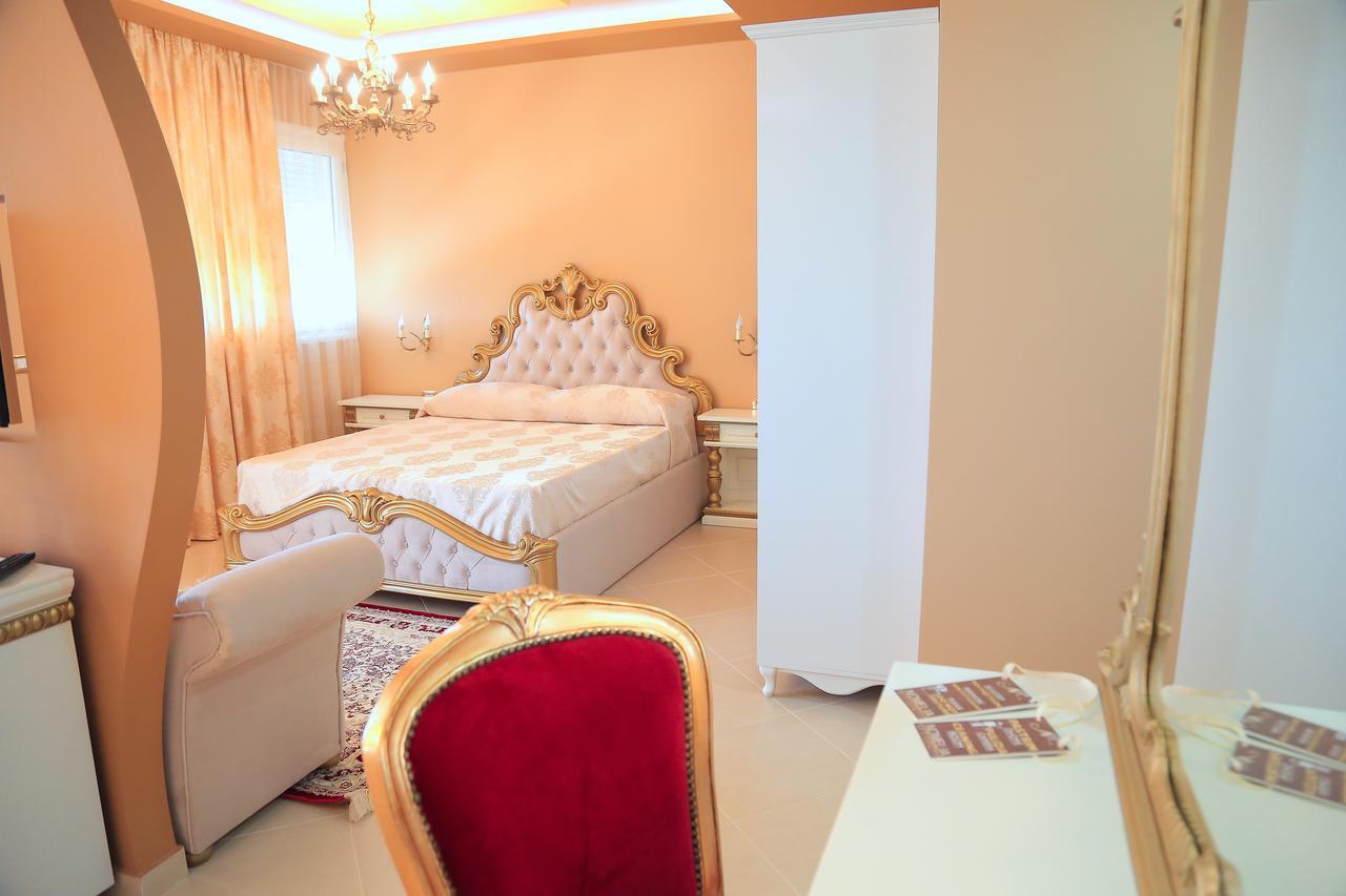Nomelia Residence B&B Влёра Экстерьер фото